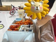 -汽车博物馆主题餐厅