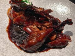 老头儿卤鸭（半只）-老头儿油爆虾·1987杭州烟火味(湖滨银泰in77D区店)