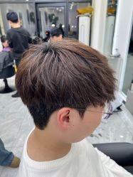 -沐染造型专业烫发染发