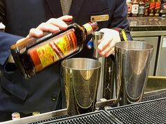 -龙虾酒吧扒房(宁波香格里拉店)