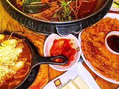 -喇喇排骨火锅·传统韩式脊骨汤(望京西园总店)