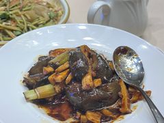 葱烧海参-三棵饭店