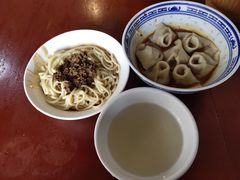 -纯阳馆鱼香排骨面(东二道街店)