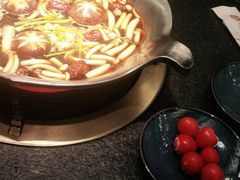 -湊湊火锅·茶憩(打浦桥日月光店)