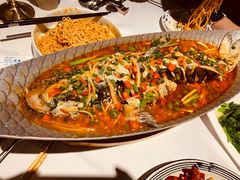 招牌跳水鱼-小河盐帮·私家菜·烤鸭(三元桥·霄云路店)
