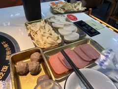 -刘少华贵州小黄牛·鲜牛肉火锅(总店)