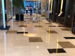 -上海龙之梦万丽酒店