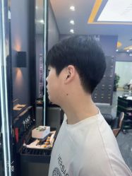 -藤野造型烫染·漂发