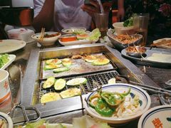 -张牌牌·东北烤肉小吃市集(金楠天街店)