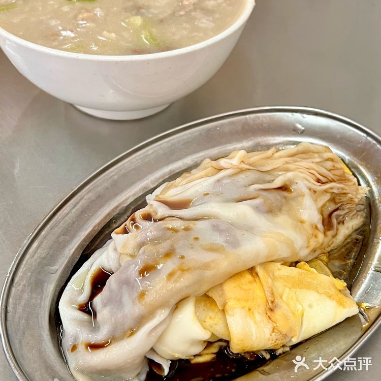 在广州！开了14年的肠粉店！[吐]