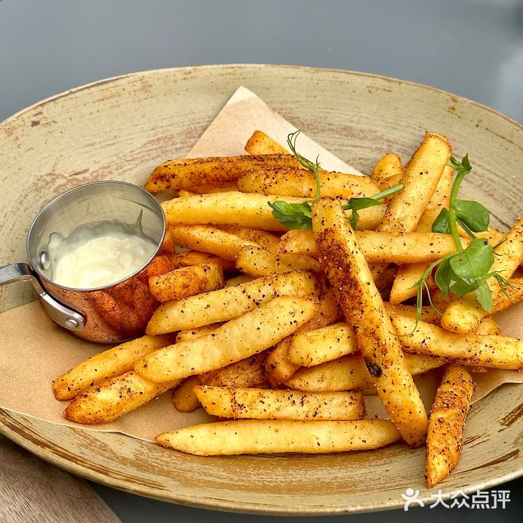 T骨牛排还不错，不过建议早点去！！！