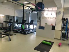 -中田健身工作室(绿地大道店)