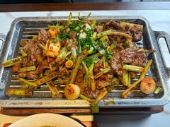 葱椒爆牛肉-绿茶餐厅(龙井船宴· 品牌总店)