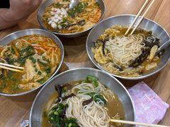 -爱民螺蛳粉(梧州国泰广场店)