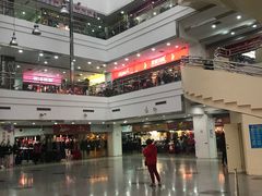 -友谊服饰商场(名品商厦店)