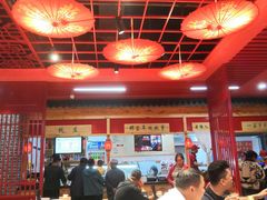 大堂-76人老烩面(龙湖泰山路店)