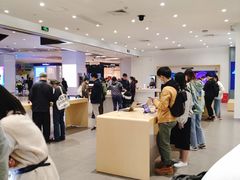 -华为授权体验店(中山公园来福士)