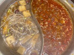 -沸炉重庆老火锅(军事博物馆店)