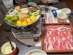 辣辣肥牛大虾泡菜锅-仙隐小鹿料理食堂(武汉摩尔城店)