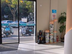 -华齿口腔·矫正种植中心(松江环城路店)