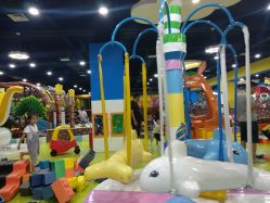 -哒卟溜欢乐王国(禹州城市广场店)