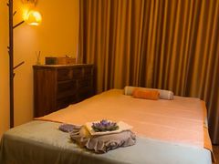 -金色莲花泰式按摩SPA(石牌店)