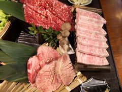 极上和牛牛小排+牛三筋+厚牛舌-肉魁屋·烧肉·烧鸟·酒场(高新店)