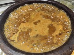 白洋淀石锅嘎鱼-小放牛炒菜馆(裕华万达店)