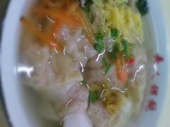 鲜肉馄饨-长人馄饨铺(解放街店)