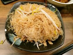 米粉-呷七碗(新北淡水店)