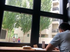 -乐三里屯面馆(阿那亚店)