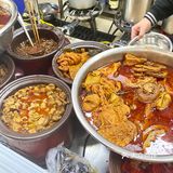 早上来一碗裹满土豆泥的卤粉也太绝了吧！