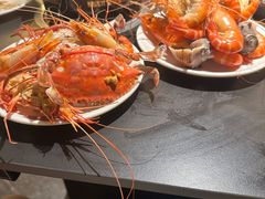 -钱小奴海鲜自助黑金店(杭州滨江龙湖店)