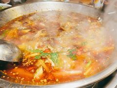 -小饕荟雅安贡椒鱼鲜馆(广福桥店)