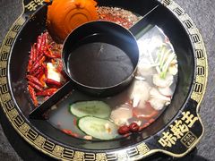 -味舵主重庆火锅(邓尉路店)