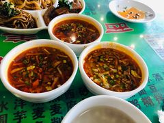 一口香-令氏家外家周秦食府(高新店)