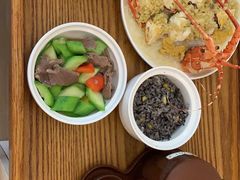 -雪梅月子中心(华侨城店)