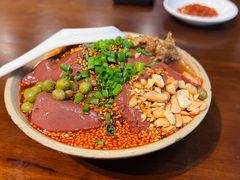 -谢老五跷脚牛肉·非遗传承店