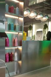 -PE SALON
