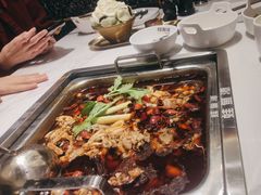 -蛙鱼潭美蛙鱼头(时代天街店)