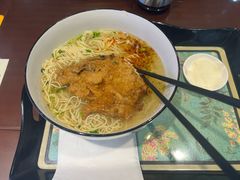 -百年老字号·观振兴蟹黄面·三虾面·苏式面(观前街富仁坊巷店)