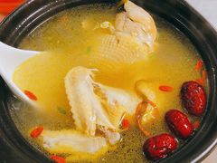 -七的湖·晚芳亭·阳澄湖农家菜·大闸蟹(莲花岛店)