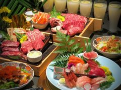 -铭牛烧肉·和牛海鲜自助(高新月牙湖店)