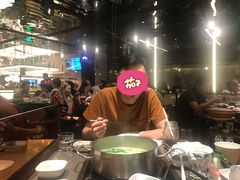 -捞王锅物料理(上海世茂广场店)