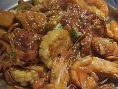 -徐记小怪兽肉蟹煲(中央大街店)