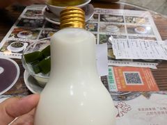 -周大娘牛乳(旧寨古村总店)