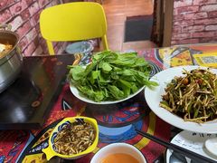 -弘烨 贵州酸汤 鱼火锅(东财店)