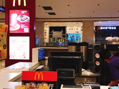 -麦当劳(新世纪环球中心店)
