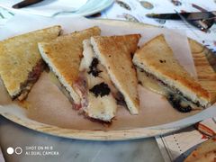 -Tapa Tapa