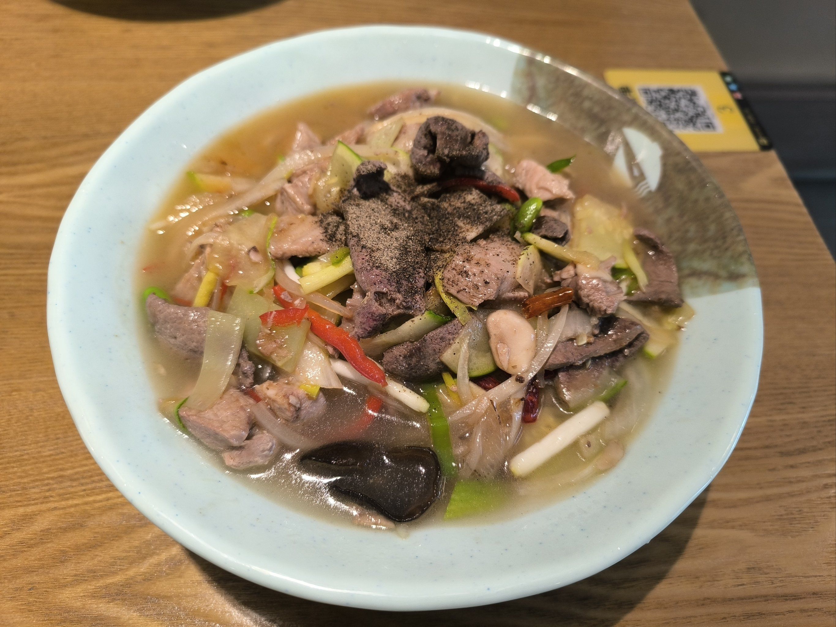 正宗淮安杠子面,量大,菜品多,环境好[强]